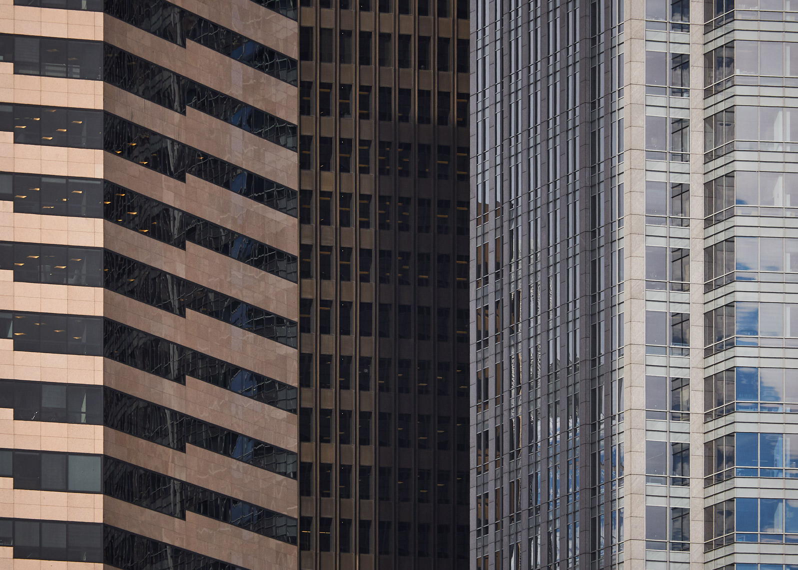 detail cityscape photo of buildings