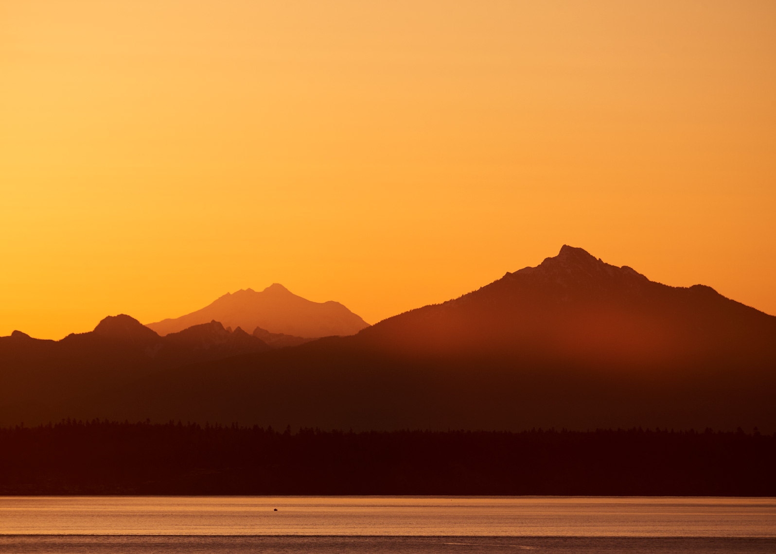 Red mountains at sunrise landscape photography