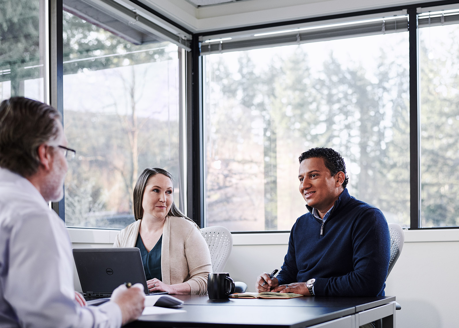 Corporate Photographer Amos Morgan captures teams working together